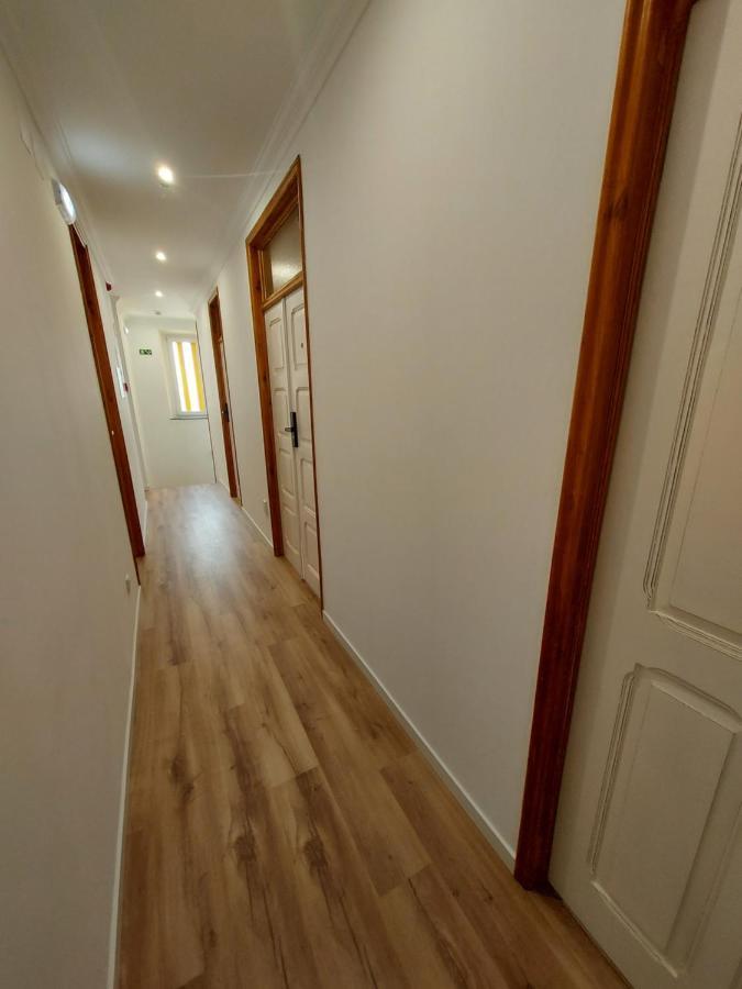 Wolley - Peniche Guesthouse 2 מראה חיצוני תמונה